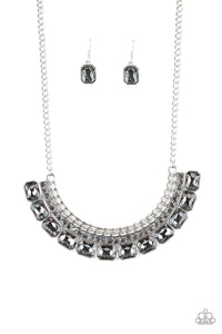 Paparazzi VINTAGE VAULT "Killer Knockout" Silver Necklace & Earring Set Paparazzi Jewelry