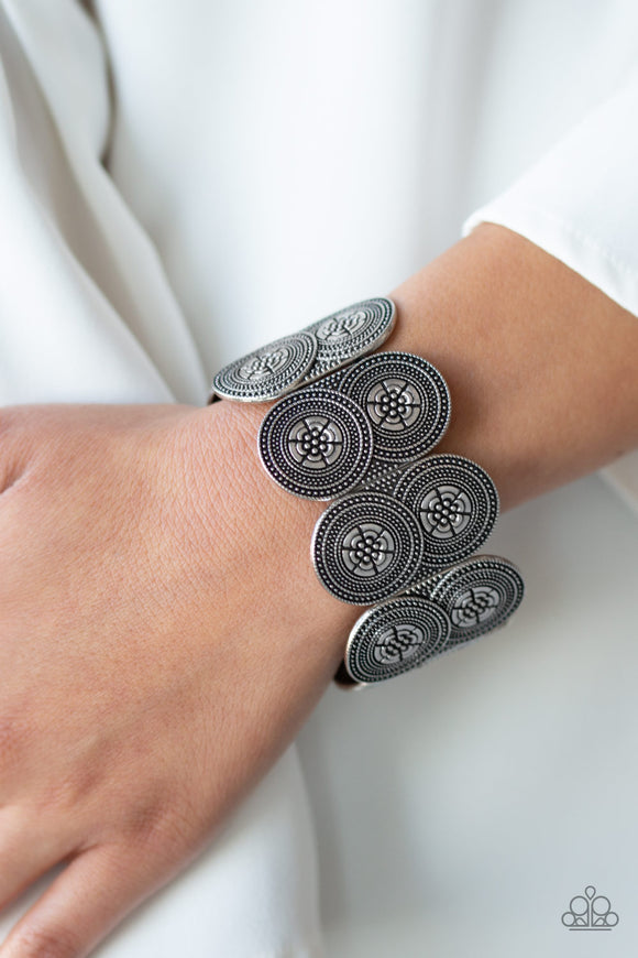 Paparazzi VINTAGE VAULT 