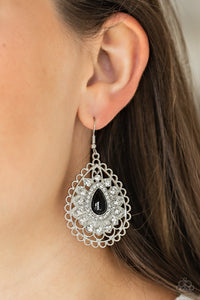 Paparazzi VINTAGE VAULT "Glamour Grandeur" Black Earrings Paparazzi Jewelry