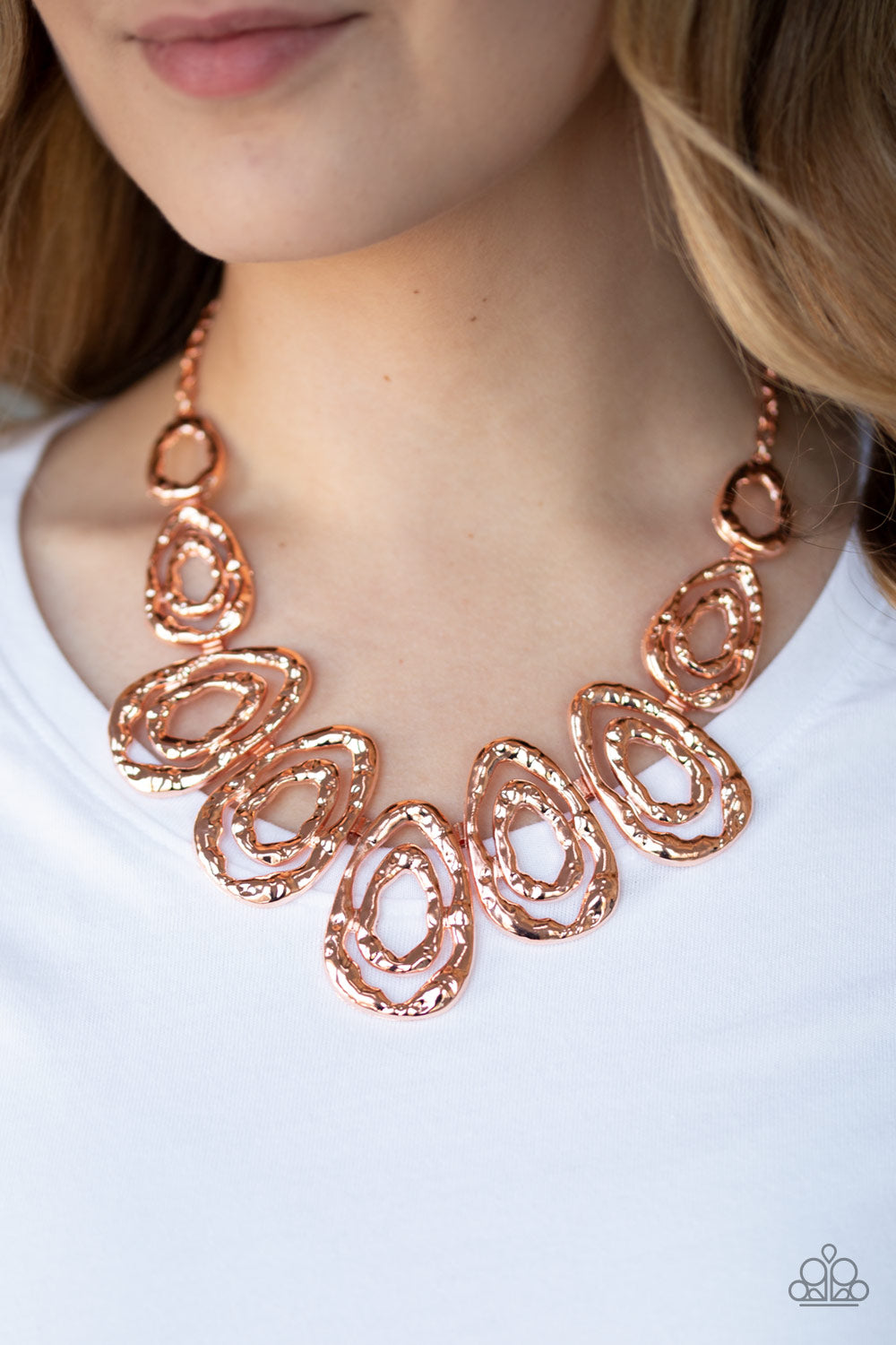 Paparazzi DRAWN to the Wind Copper Necklace & Earring Set