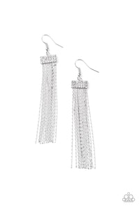 Paparazzi VINTAGE VAULT "Twinkling Tapestry" White Earrings Paparazzi Jewelry