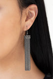 Paparazzi VINTAGE VAULT "Twinkling Tapestry" Black Earrings Paparazzi Jewelry