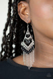 Paparazzi VINTAGE VAULT "Trending Transcendence" Black Earrings Paparazzi Jewelry