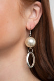 Paparazzi VINTAGE VAULT "Big Spender Shimmer" White Earrings Paparazzi Jewelry