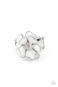 Paparazzi "Hibiscus Holiday" White Ring Paparazzi Jewelry