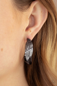 Paparazzi "Curves In All The Right Places" Black Earrings Paparazzi Jewelry