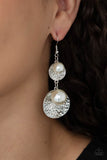 Paparazzi "Pearl Dive" White Earrings Paparazzi Jewelry