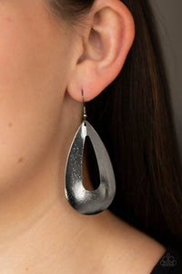 Paparazzi "Hand It Oval" Black Earrings Paparazzi Jewelry