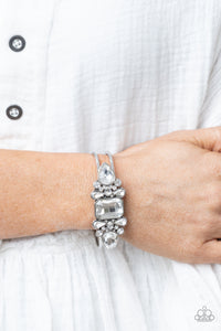 Paparazzi EXCLUSIVE "Call Me Old-Fashioned" White Bracelet Paparazzi Jewelry