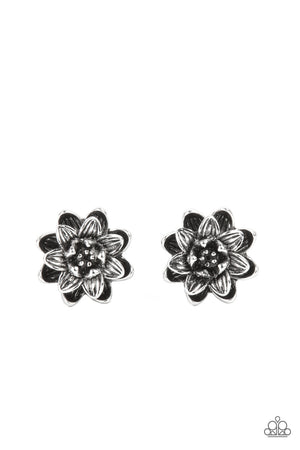 Paparazzi ♥ Water Lily Love - Rose Gold ♥ Post Earrings – LisaAbercrombie