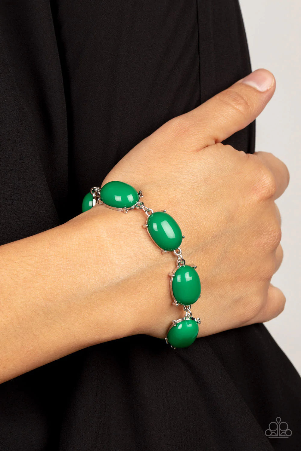 Paparazzi Bracelets - Paparazzi Divinely Divine Sage Green Bracelet | CarasShop