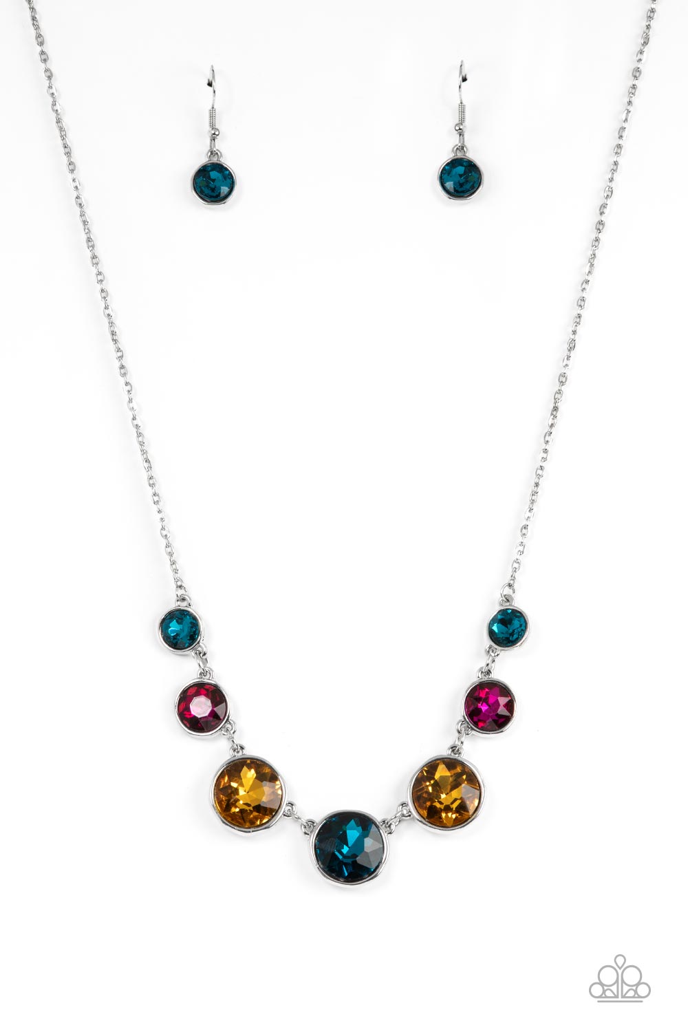 Paparazzi Pampered Powerhouse Multi Necklace And Earring Set 5286