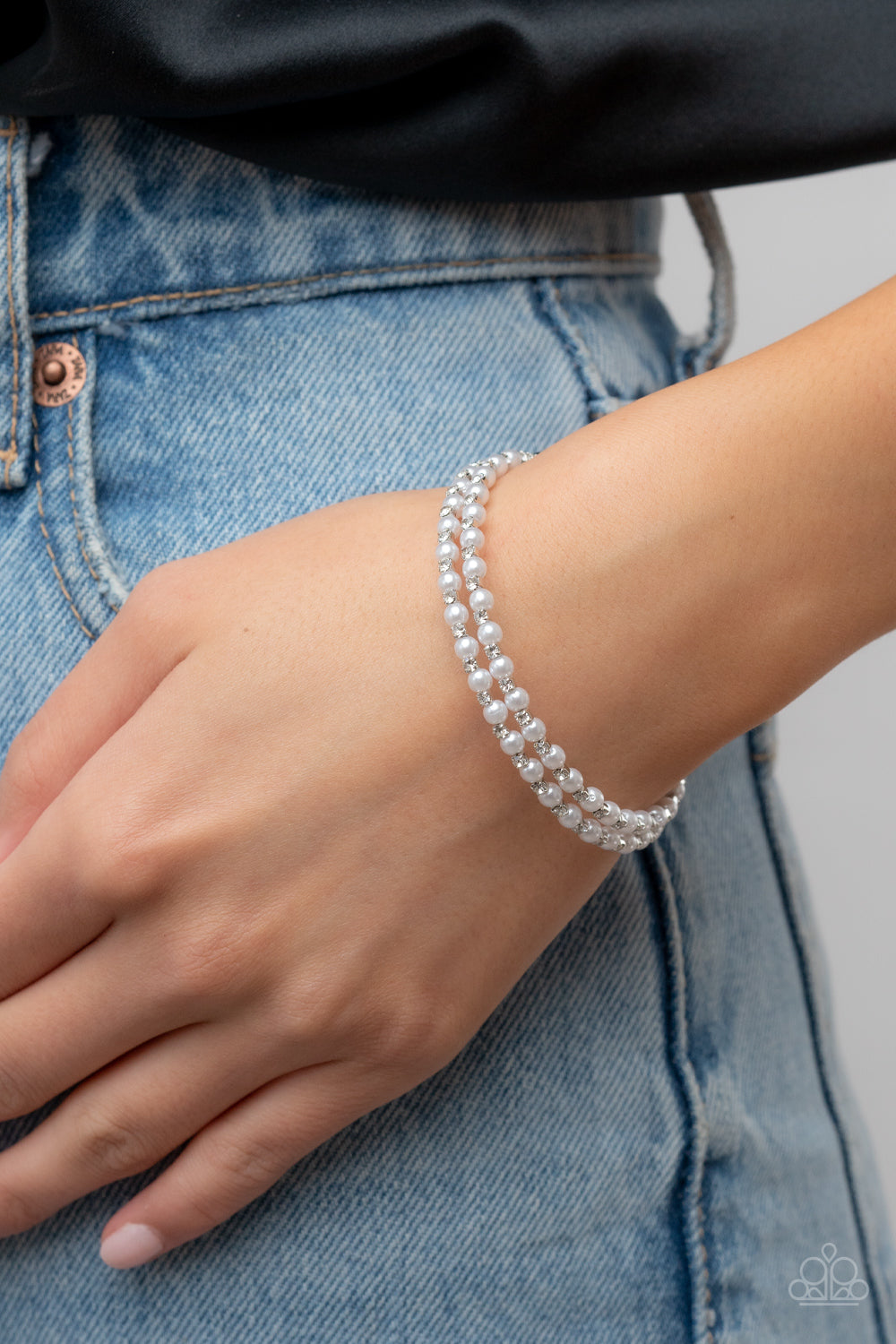 I Do - White Pearl Blockbuster Paparazzi Jewelry Bracelet