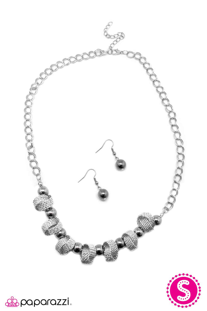 Paparazzi Addicted To Love Silver Necklace And Earring Set