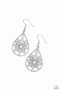 Paparazzi VINTAGE VAULT "A Flair For Fabulous" Blue Earrings Paparazzi Jewelry