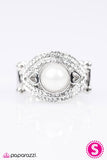 Paparazzi "A Pearl Kind Of Girl" White Ring Paparazzi Jewelry