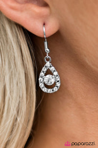 Paparazzi "Beauty and Grace" White Earrings Paparazzi Jewelry