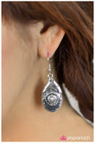 Paparazzi "Born On The Bayou" earring Paparazzi Jewelry