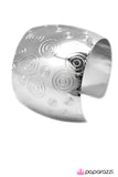 Paparazzi "Bulls Eye - Silver" bracelet Paparazzi Jewelry