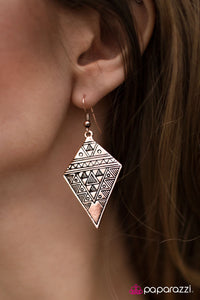 Paparazzi "Cave Rave" earring Paparazzi Jewelry