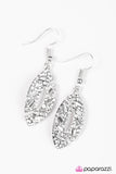 Paparazzi "CHIC Happens" earring Paparazzi Jewelry