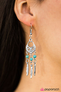 Paparazzi "Dakota Dreams" Blue Earrings Paparazzi Jewelry