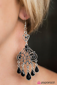 Paparazzi "Diva Decadence" Black Earrings Paparazzi Jewelry