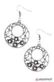 Paparazzi "Dixie Chick" earring Paparazzi Jewelry