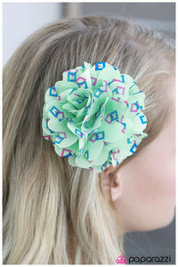 Paparazzi "Do You SQUARE To Tell The Truth?" Green Hair Clip Paparazzi Jewelry