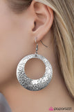 Paparazzi "Enchanted Island" earring Paparazzi Jewelry