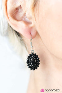 Paparazzi "Everyones A SHIMMER!" Black Earrings Paparazzi Jewelry