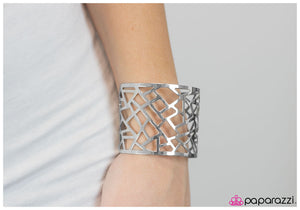 Paparazzi "Fractured - Silver" bracelet Paparazzi Jewelry