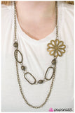 Paparazzi "Fresh As A Daisy - Brass" necklace Paparazzi Jewelry