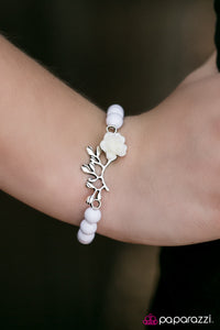 Paparazzi "Garden Grotto - White" bracelet Paparazzi Jewelry