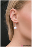 Paparazzi "Get Your Glow On - White" necklace Paparazzi Jewelry