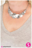 Paparazzi "GLAM Artist" necklace Paparazzi Jewelry