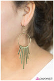 Paparazzi "Hanging Tough" earring Paparazzi Jewelry