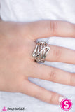 Paparazzi "Head Over Shimmer - Silver" ring Paparazzi Jewelry