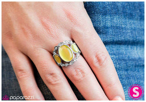 Paparazzi "Ice Ice Baby" Yellow Ring Paparazzi Jewelry