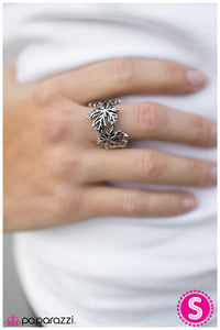 Paparazzi "If You LEAF - Silver" ring Paparazzi Jewelry