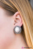 Paparazzi "If Youve Got It, Flaunt It!" earring Paparazzi Jewelry
