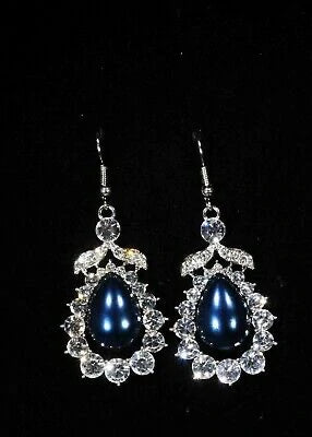 Award winning shimmer blue 2025 earring paparazzi