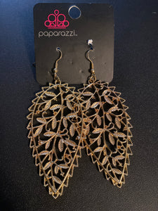 Paparazzi "Beyond BeLEAF" Gold Earrings Paparazzi Jewelry