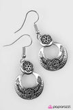 Paparazzi "Island Idol - Silver" earring Paparazzi Jewelry