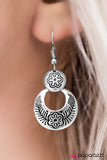 Paparazzi "Island Idol - Silver" earring Paparazzi Jewelry