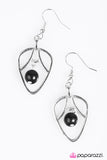 Paparazzi "Jitterbug" earring Paparazzi Jewelry