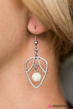 Paparazzi "Jitterbug - White" earring Paparazzi Jewelry