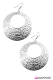Paparazzi "Jupiter Moon" earring Paparazzi Jewelry
