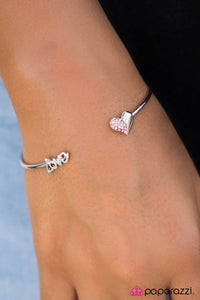 Paparazzi "Let Your Heart Be Your Compass" Pink Bracelet Paparazzi Jewelry