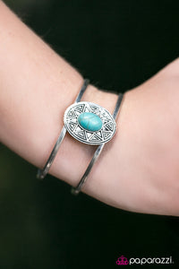 Paparazzi "Look On The Sunny Side - Blue" bracelet Paparazzi Jewelry